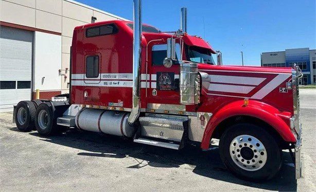 2000 KENWORTH W900