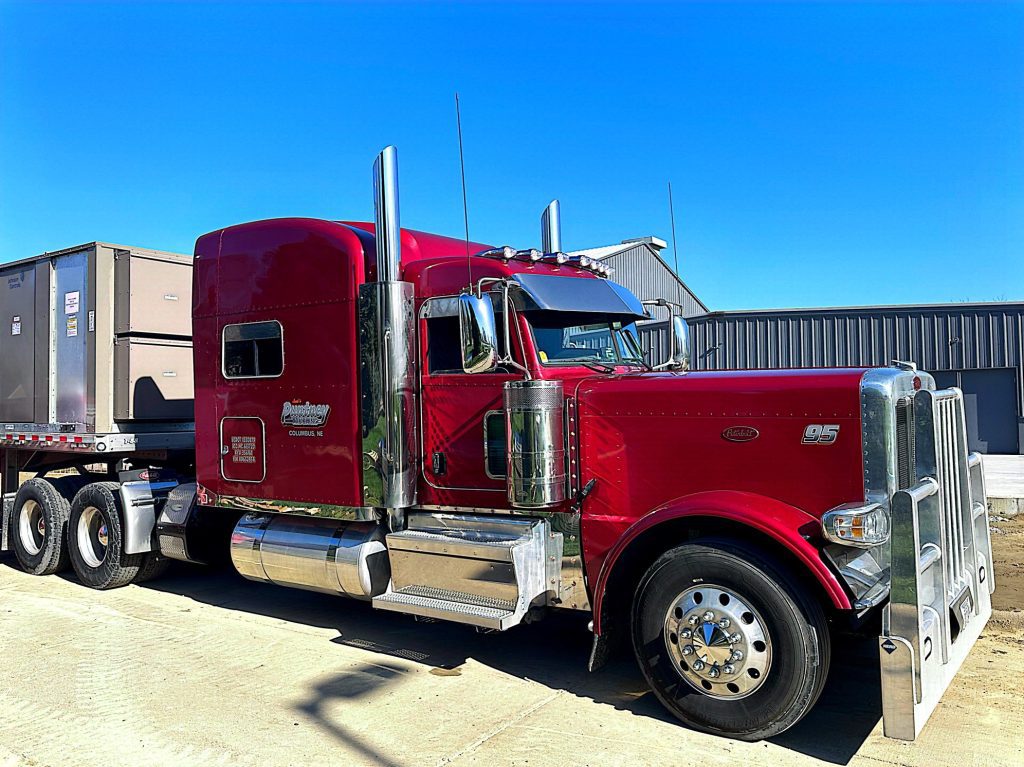 2019 Peterbilt 389