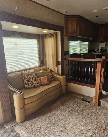 2012 HEARTLAND BIG COUNTRY 3690SL full