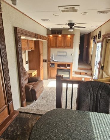 2012 HEARTLAND BIG COUNTRY 3690SL full