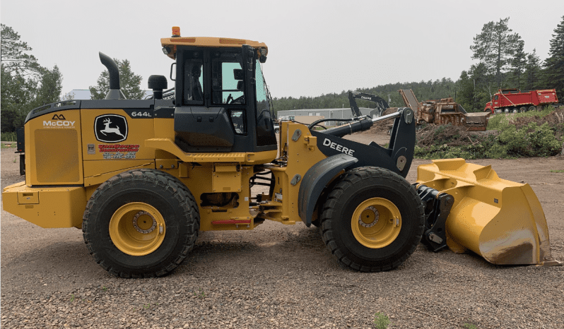 2020 John Deere 644L full