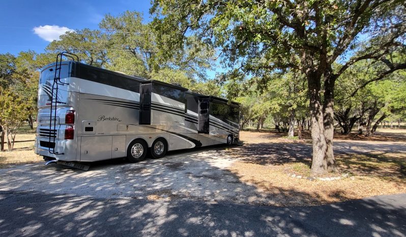 2018 forest river burkshire xlt full