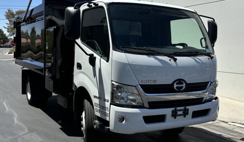 2020 Hino 195 Dump Truck full