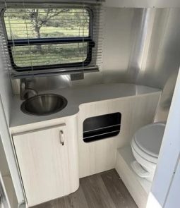 2017 AIRSTREAM BAMBI 22FB full