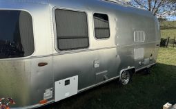 2017 AIRSTREAM BAMBI 22FB full