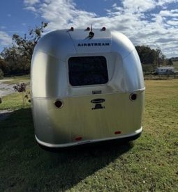 2017 AIRSTREAM BAMBI 22FB full