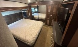 2017 JAYCO NORTH POINT 377RLBH full