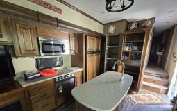 2015 HEARTLAND BIGHORN 3160EL full