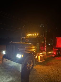 2015 Peterbilt 389 ” Caterpillar Engine” “True Glider”