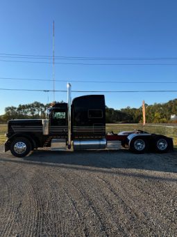 2015 Peterbilt 389 ” Caterpillar Engine” “True Glider” full