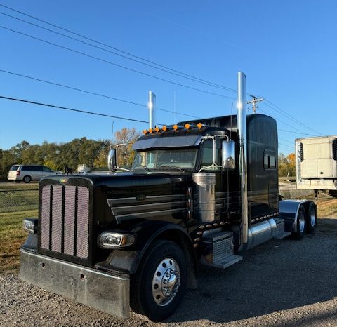 2015 Peterbilt 389 ” Caterpillar Engine” “True Glider” full