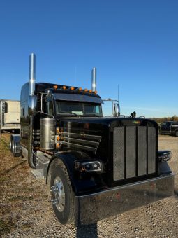 2015 Peterbilt 389 ” Caterpillar Engine” “True Glider” full