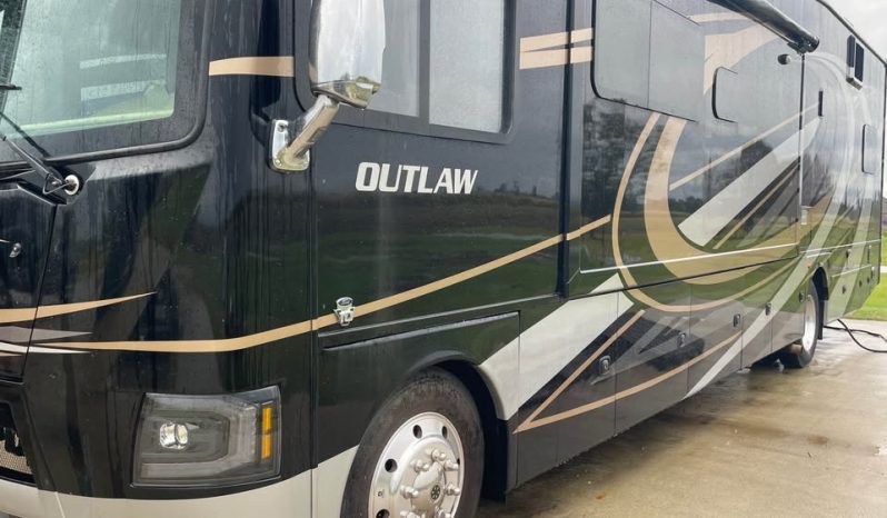 2018 Thor Motor Coach 37 BG full