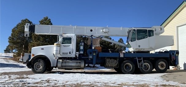 2009 NATIONAL 18103 MOUNTED ON 2009 PETERBILT 367