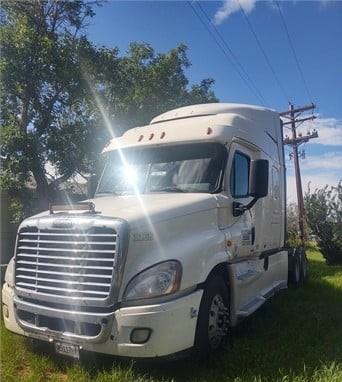 2016 FREIGHTLINER CASCADIA 125