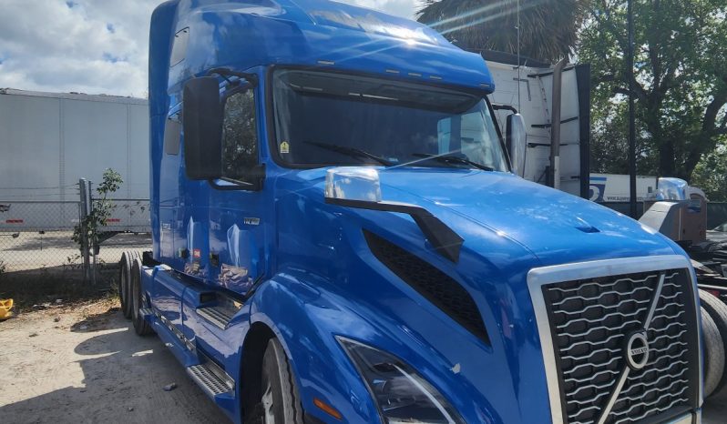 2019 Volvo VNL64T760 full