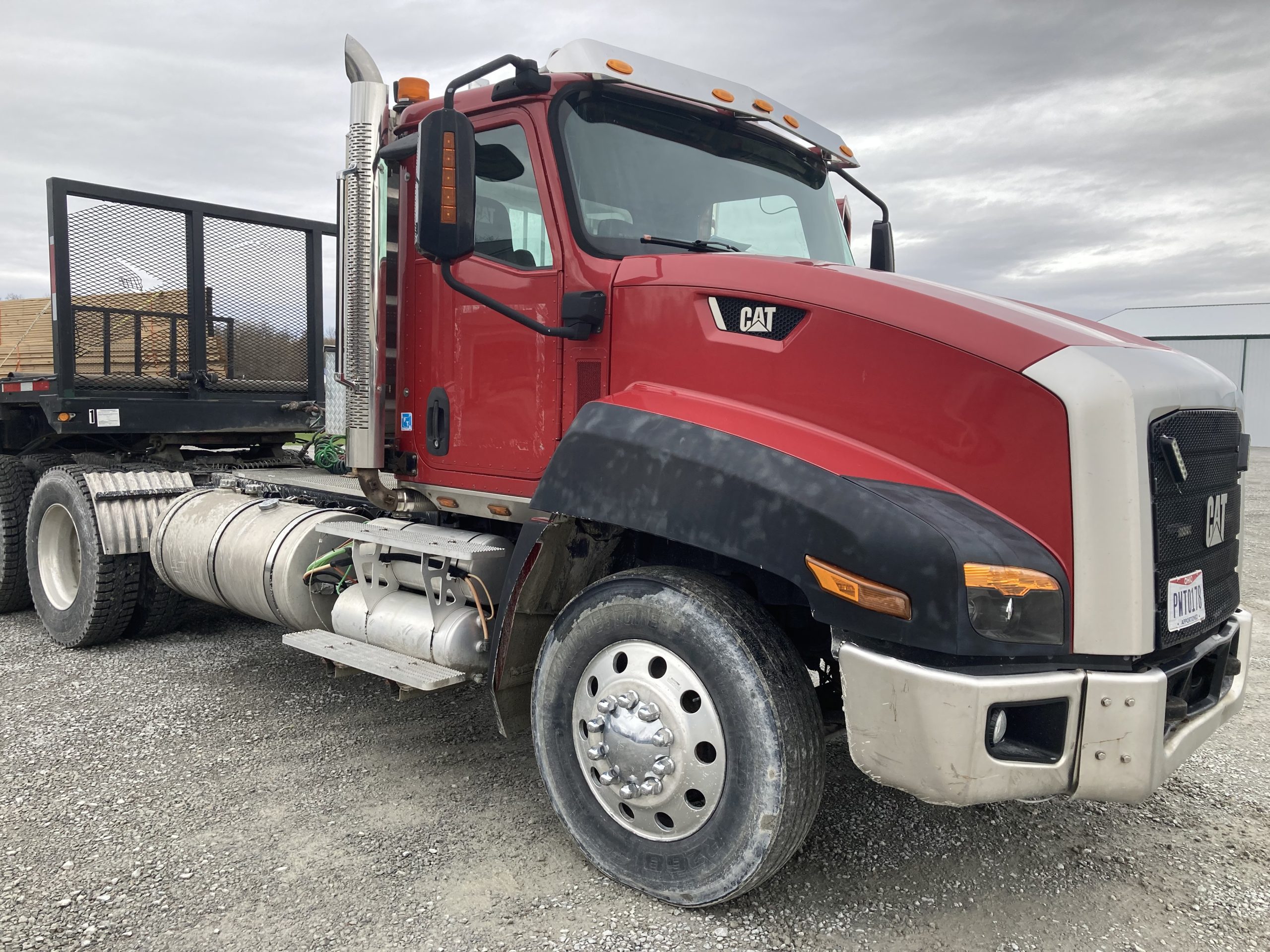 2013 Caterpillar CT660