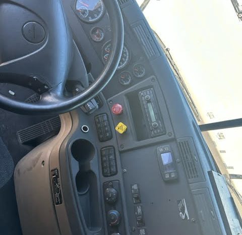 2016 Freightliner Cascadia full