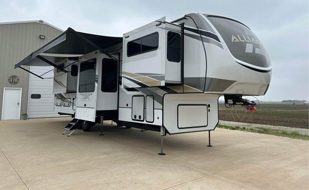 2021 ALLIANCE RV PARADIGM 385FL