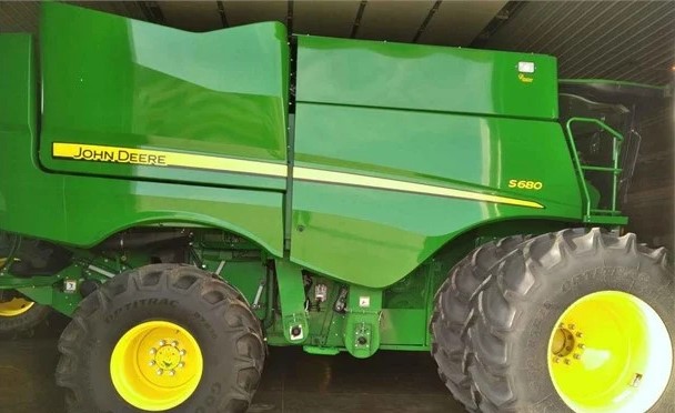 2016 JOHN DEERE S680