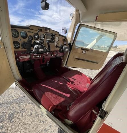 1976 Cessna C150M full