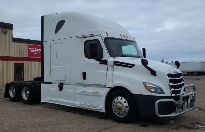 2019 Freightliner Cascadia 126 full