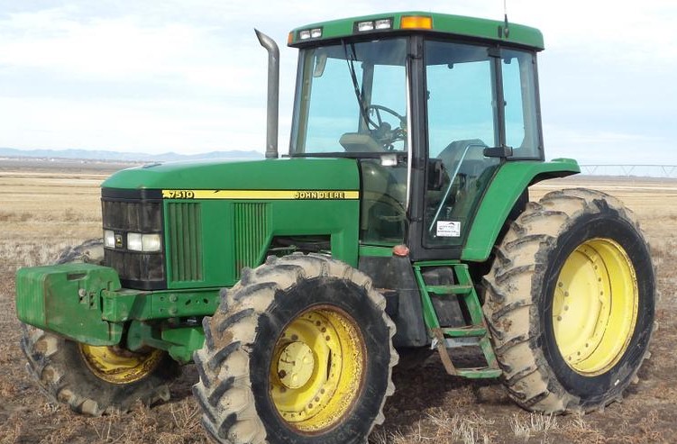 2002 John Deere 7510