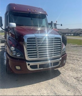 2018 FREIGHTLINER CASCADIA 125