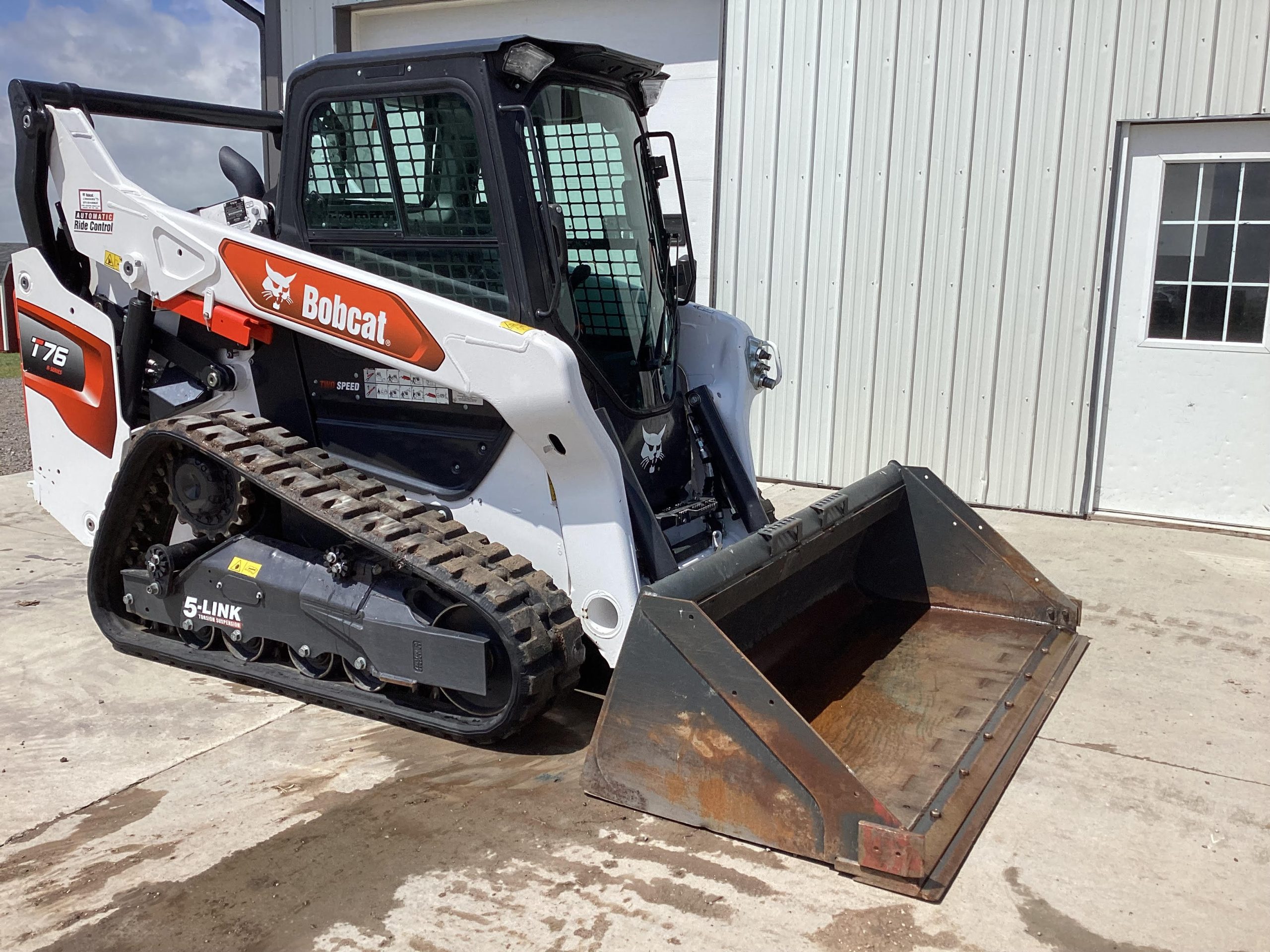 2022 Bobcat T-76 Track Skid Steer