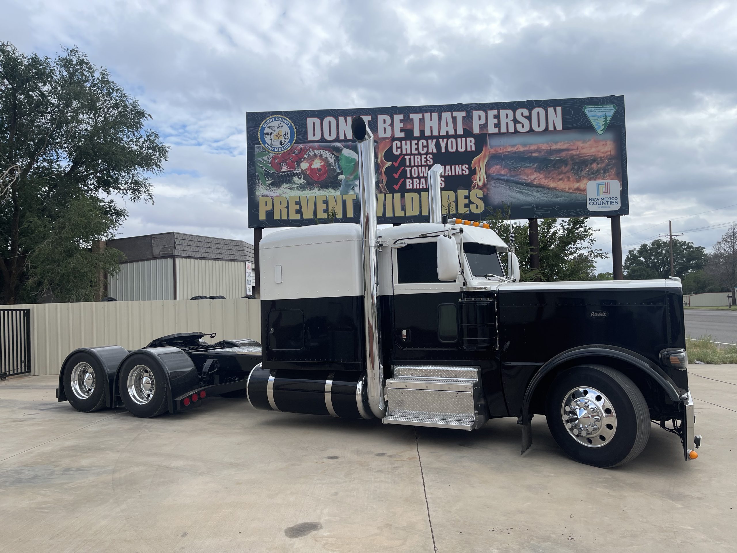 2014 Peterbilt 389