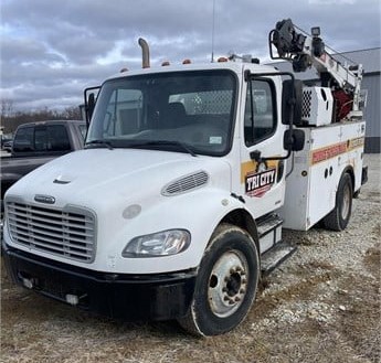 2008 FREIGHTLINER BUSINESS CLASS M2 106