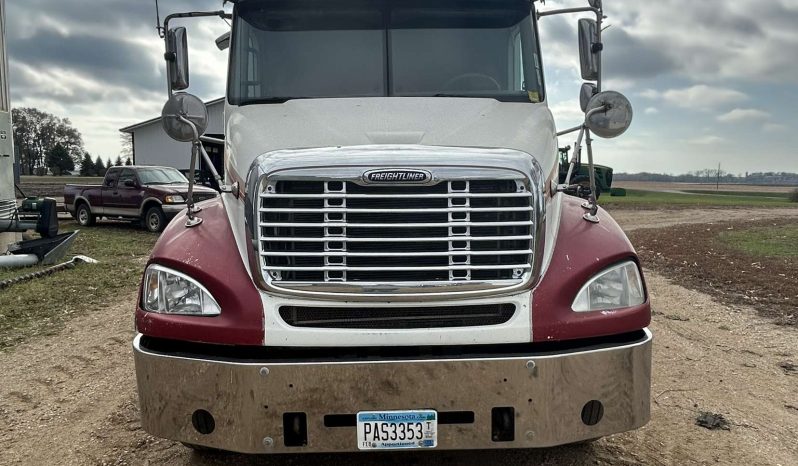 2005 Freightliner full