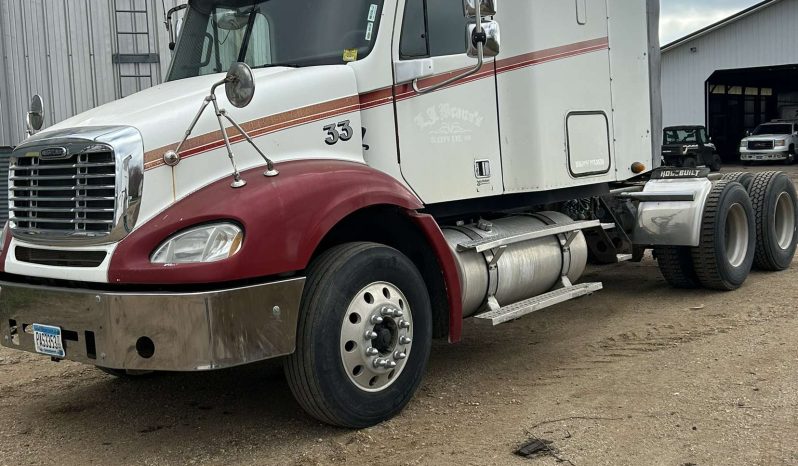 2005 Freightliner full