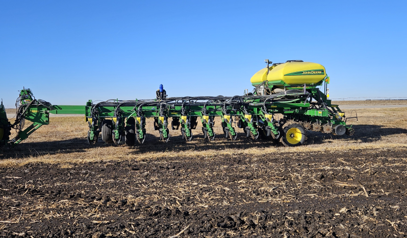 2011 John Deere DB 60 Planter full