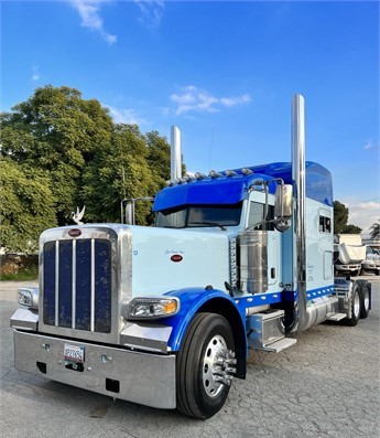 2018 Peterbilt 389