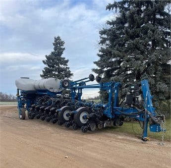 2022 KINZE 4905