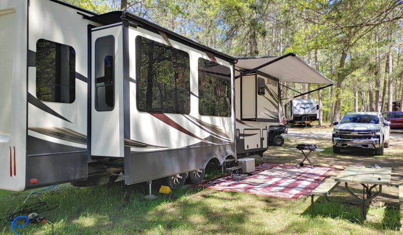 2016 KEYSTONE RV CO ALPINE 3590RS full