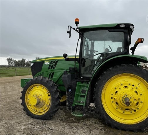 2021 JOHN DEERE 6195R