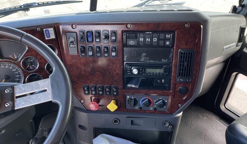 2015 Mack Pinnacle CXU613 full