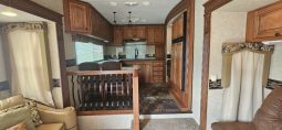 2012 HEARTLAND BIG COUNTRY 3690SL full