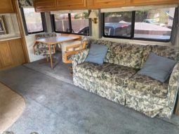 1999 FLEETWOOD BOUNDER full