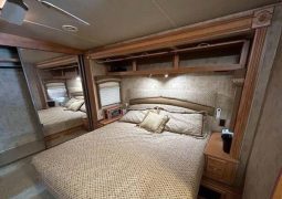 2007 WINNEBAGO TOUR 40KD full