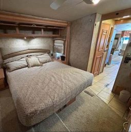 2007 WINNEBAGO TOUR 40KD full