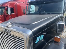 2005 Freightliner Coronado 132 full