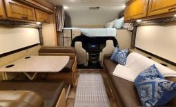 2017 THOR MOTOR COACH FOUR WINDS 31E full