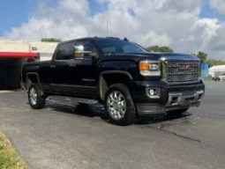 2019 GMC 2500 HD DENALI full