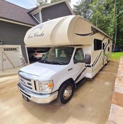 2017 THOR MOTOR COACH FOUR WINDS 31E full