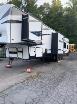 2019 Forest River Vengeance Touring Edition 381L12-6 full