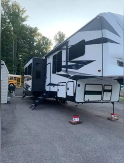 2019 Forest River Vengeance Touring Edition 381L12-6 full